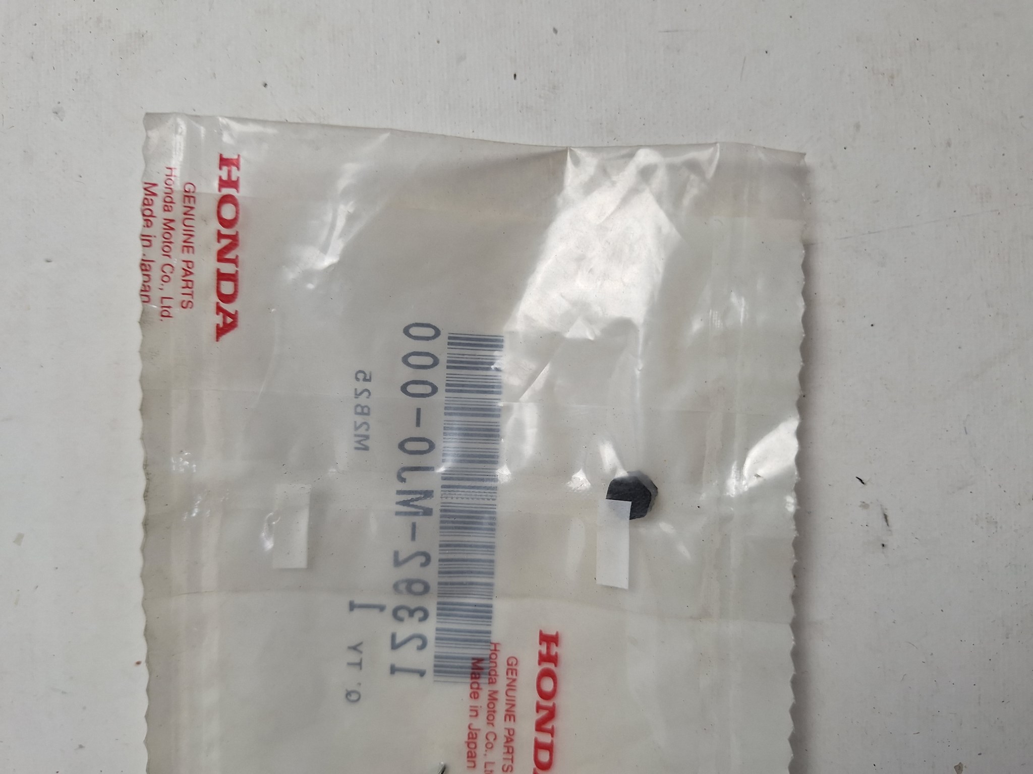 Picture of STOEPSEL 6MM    12392-MJ0-000  CBX 750 F